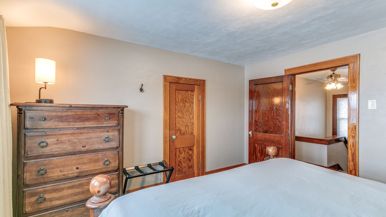 Photo of Bedroom in Howells