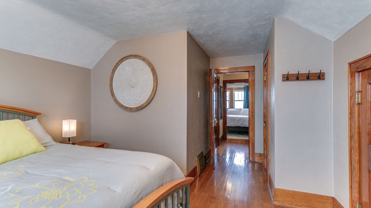 Photo of Bedroom in Howells