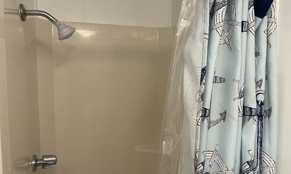 Photo of Bathroom in Pottsboro
