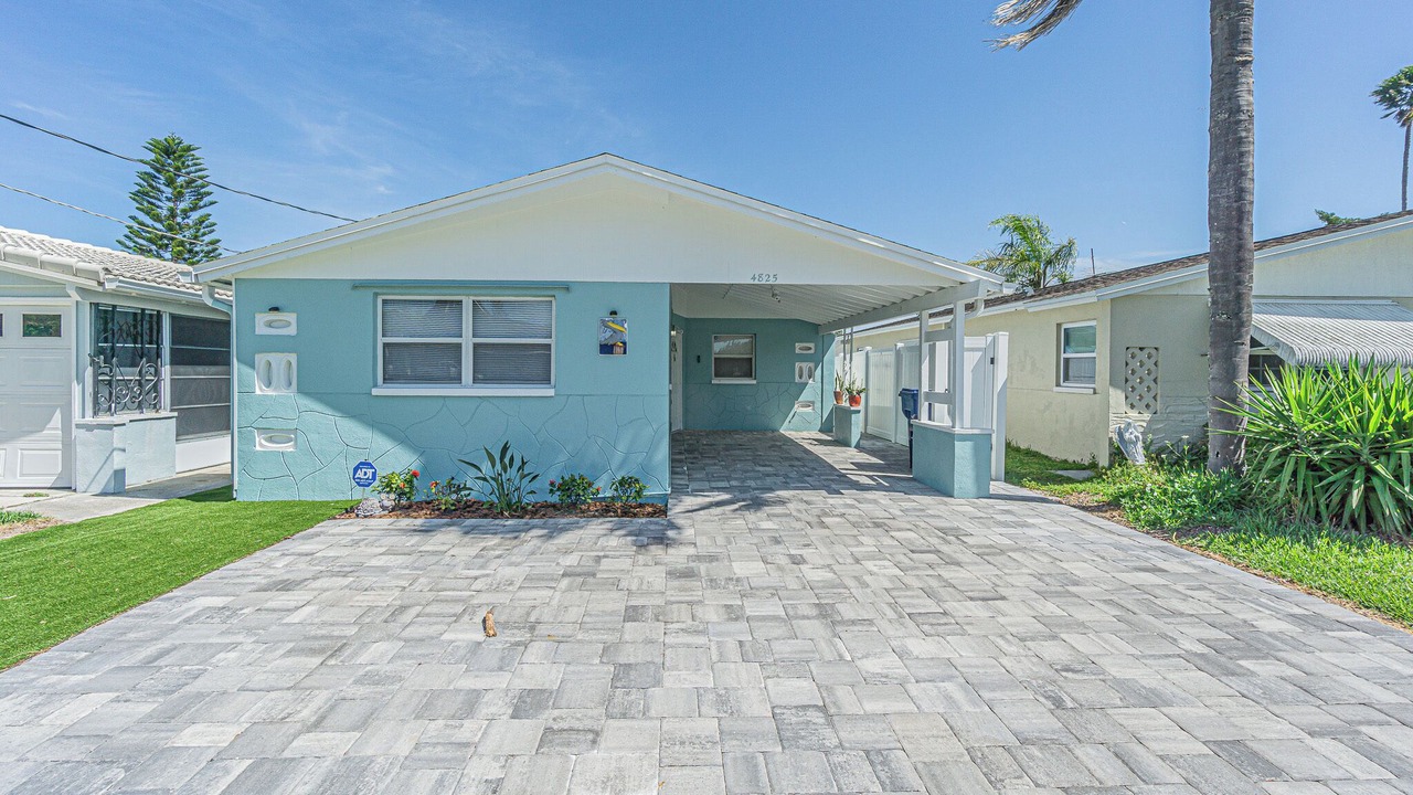 Photo of Outdoor in Flor-a-mar