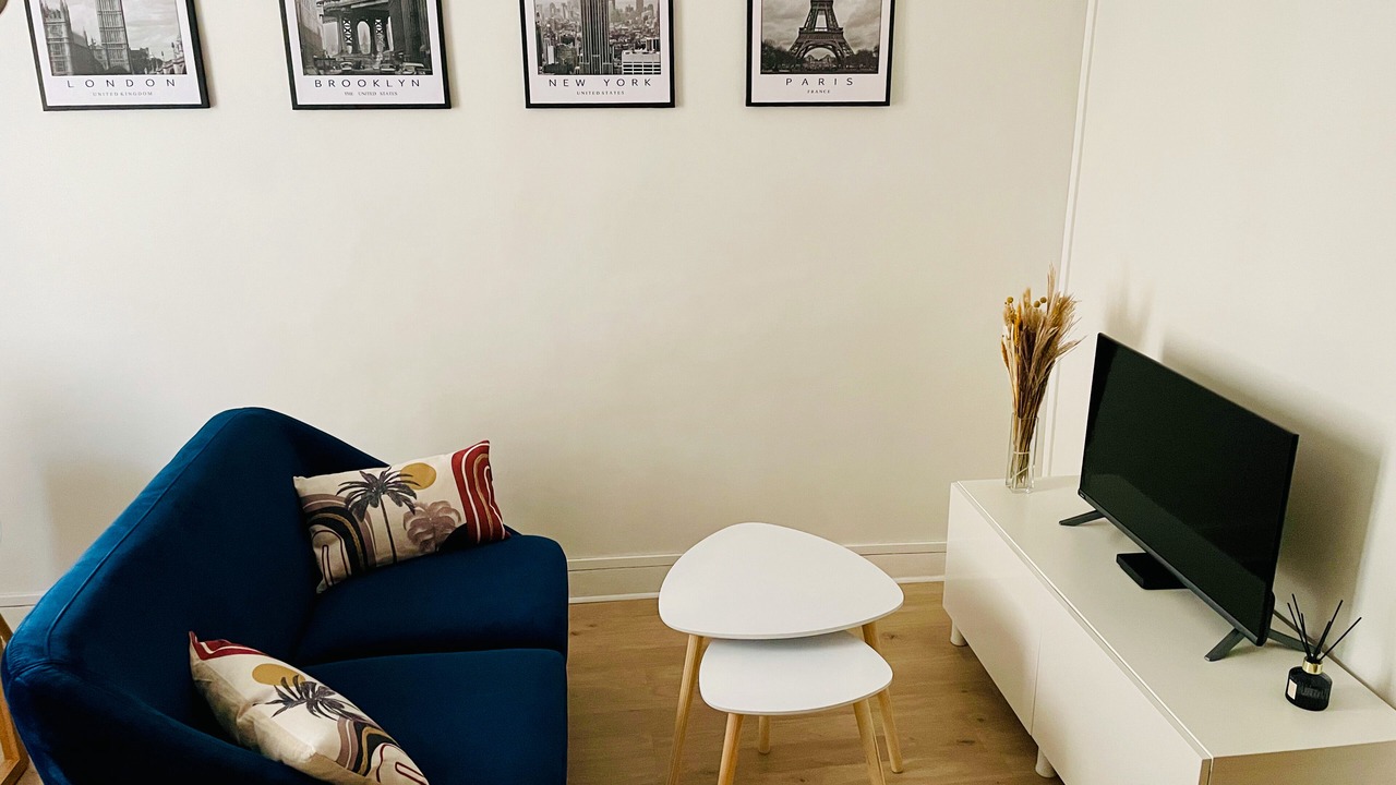 Photo of Livingroom in Suresnes