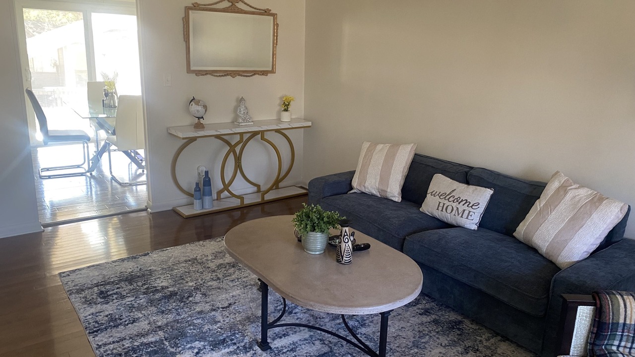 Photo of Livingroom in Warner Robins