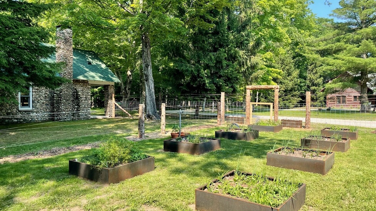 Photo of Outdoor in Northport