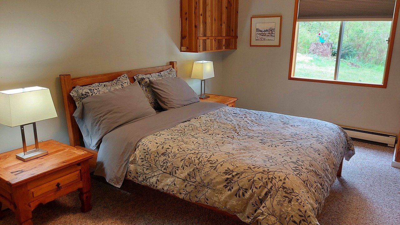 Photo of Bedroom in Heriot Bay