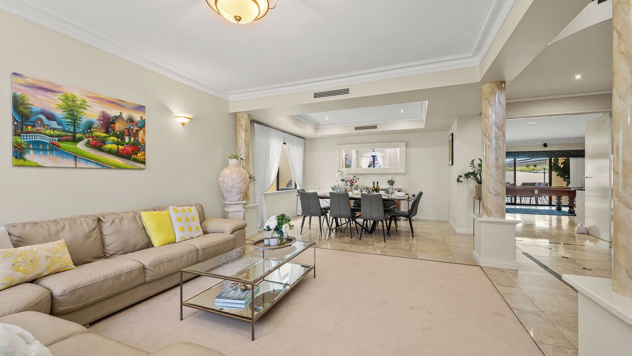 Photo of Livingroom in Mirrabooka