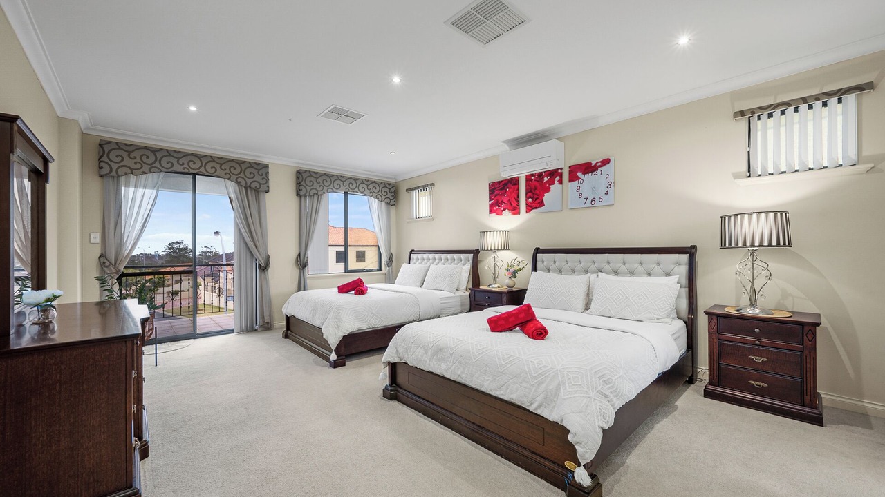 Photo of Bedroom in Mirrabooka