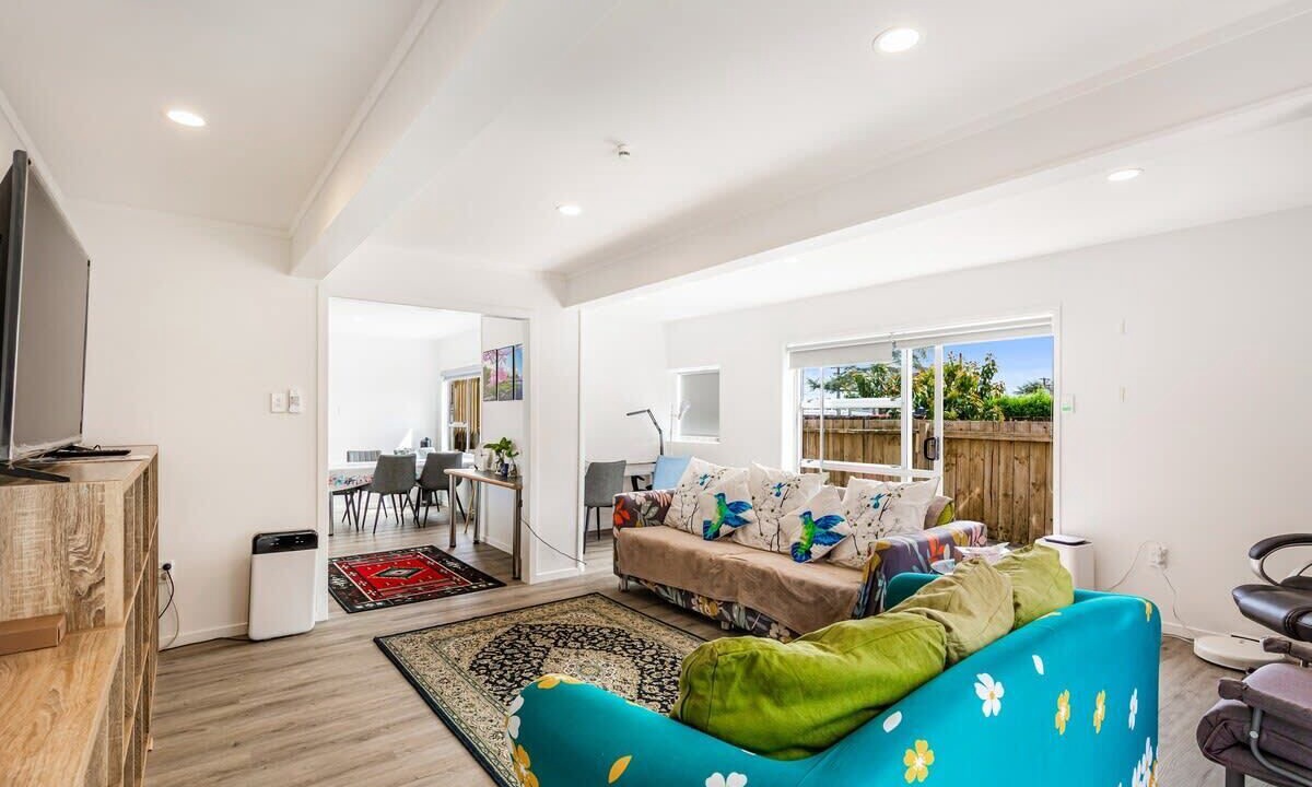 Photo of Livingroom in Greenlane - Ellerslie