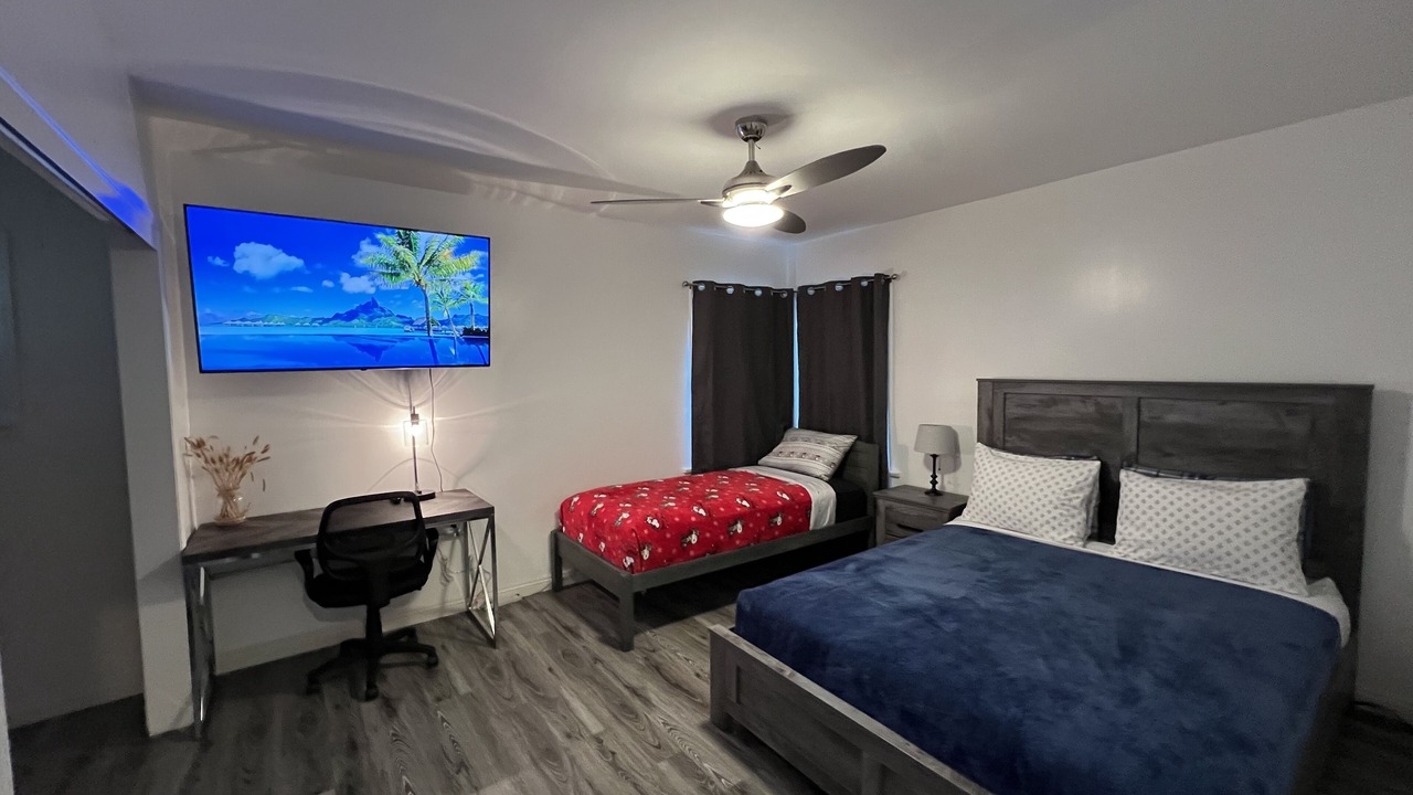 Photo of Bedroom in El Segundo