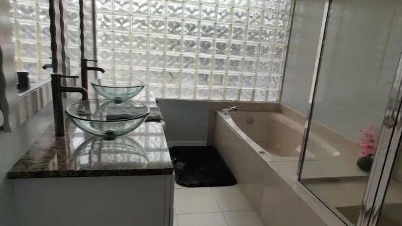Photo of Bathroom in Interchange Square