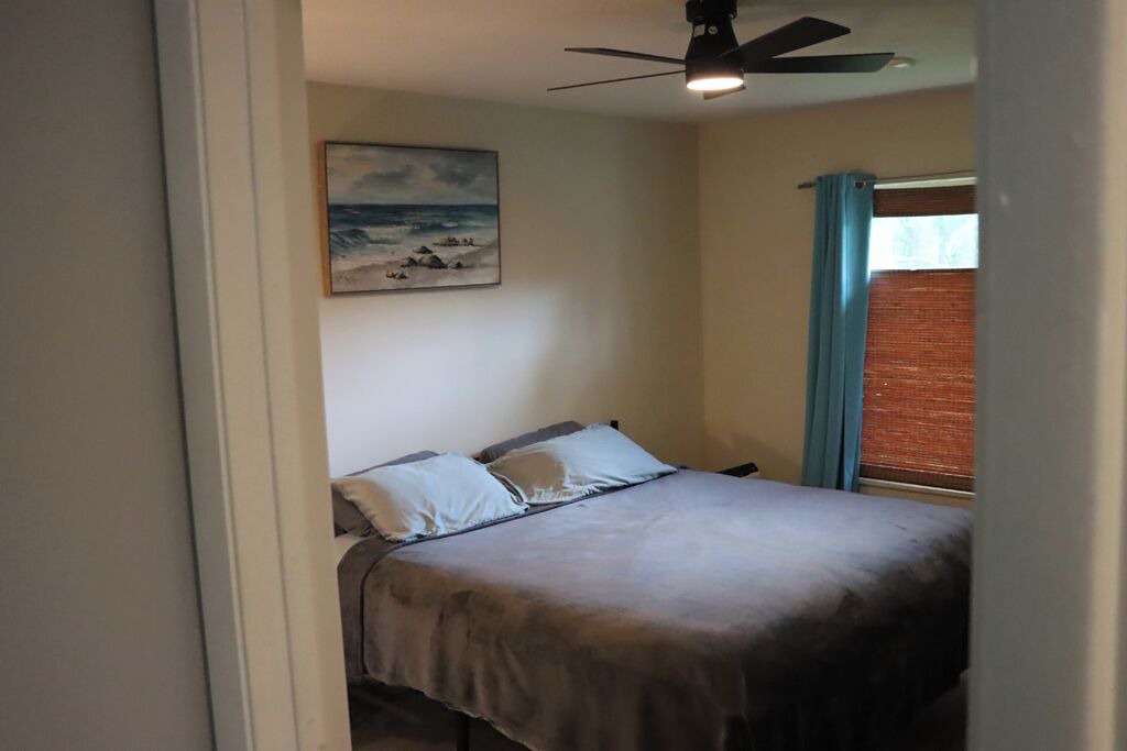 Photo of Bedroom in Interchange Square