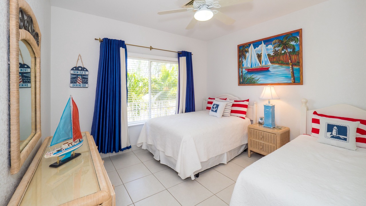 Photo of Bedroom in Rum Point