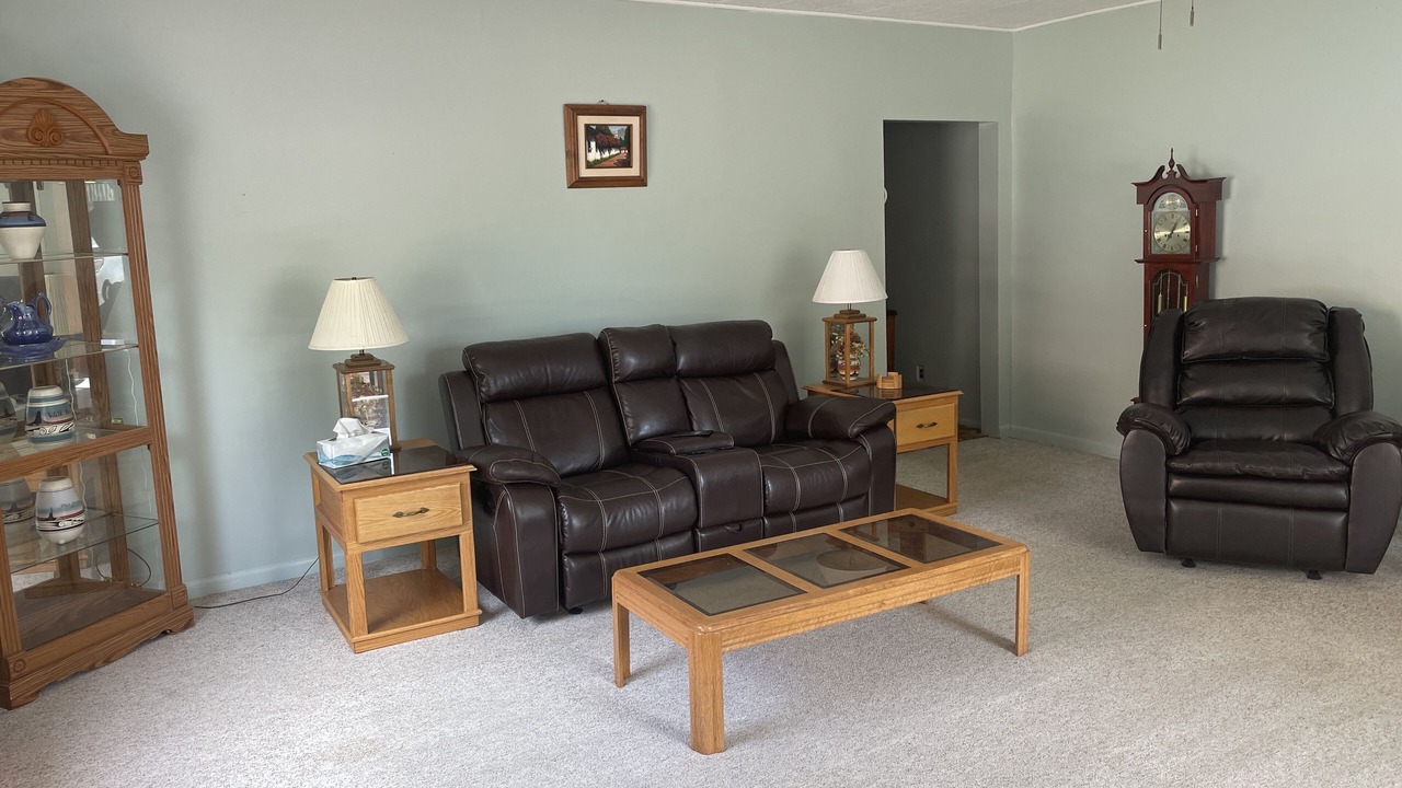 Photo of Livingroom in Bluff