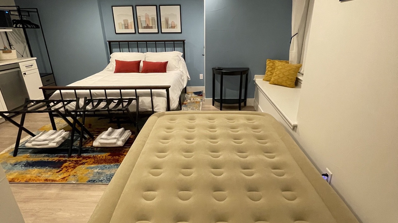 Photo of Bedroom in Jefferson Park