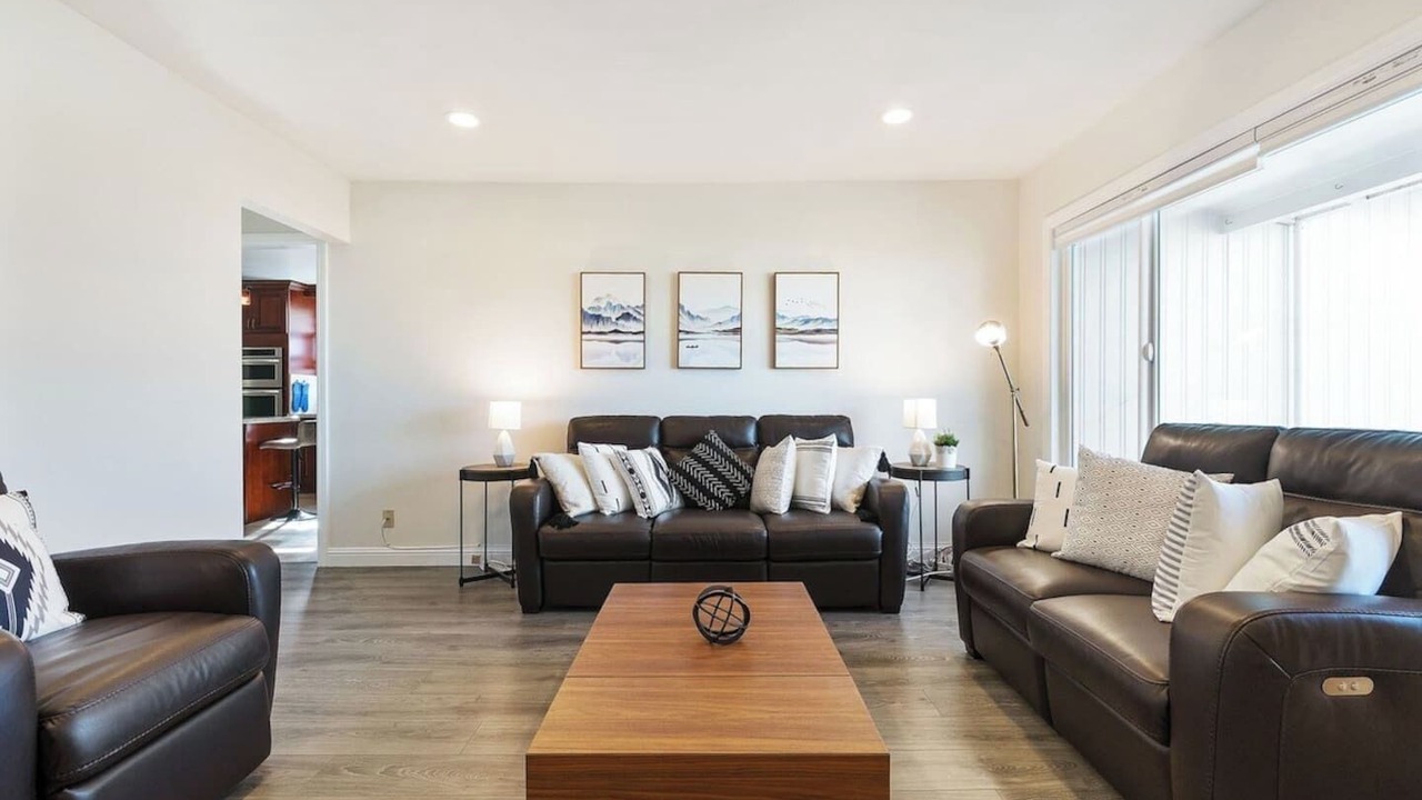 Photo of Bedroom in Edgemar - Pacific Manor