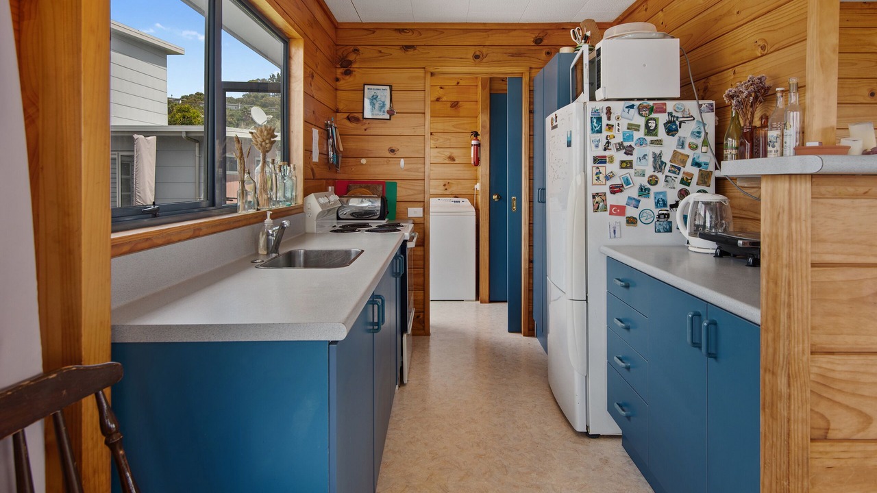 Photo of Kitchen in Langs Beach