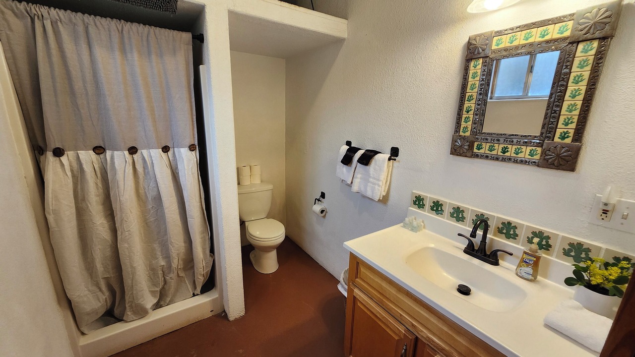 Photo of Bathroom in Oracle