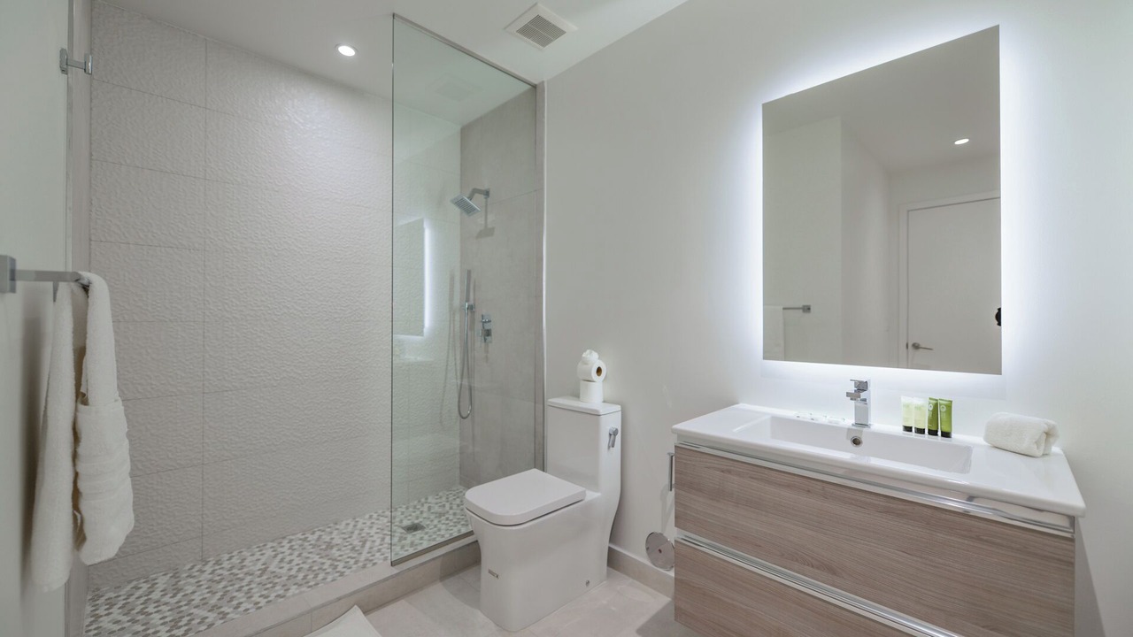 Photo of Bathroom in Brickell