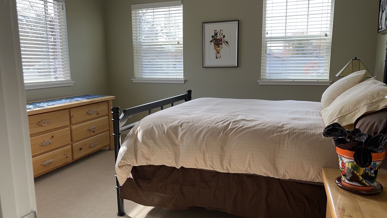 Photo of Bedroom in Berkeley