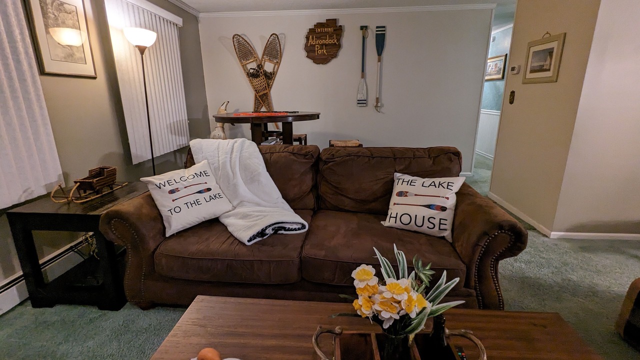 Photo of Livingroom in Gloversville
