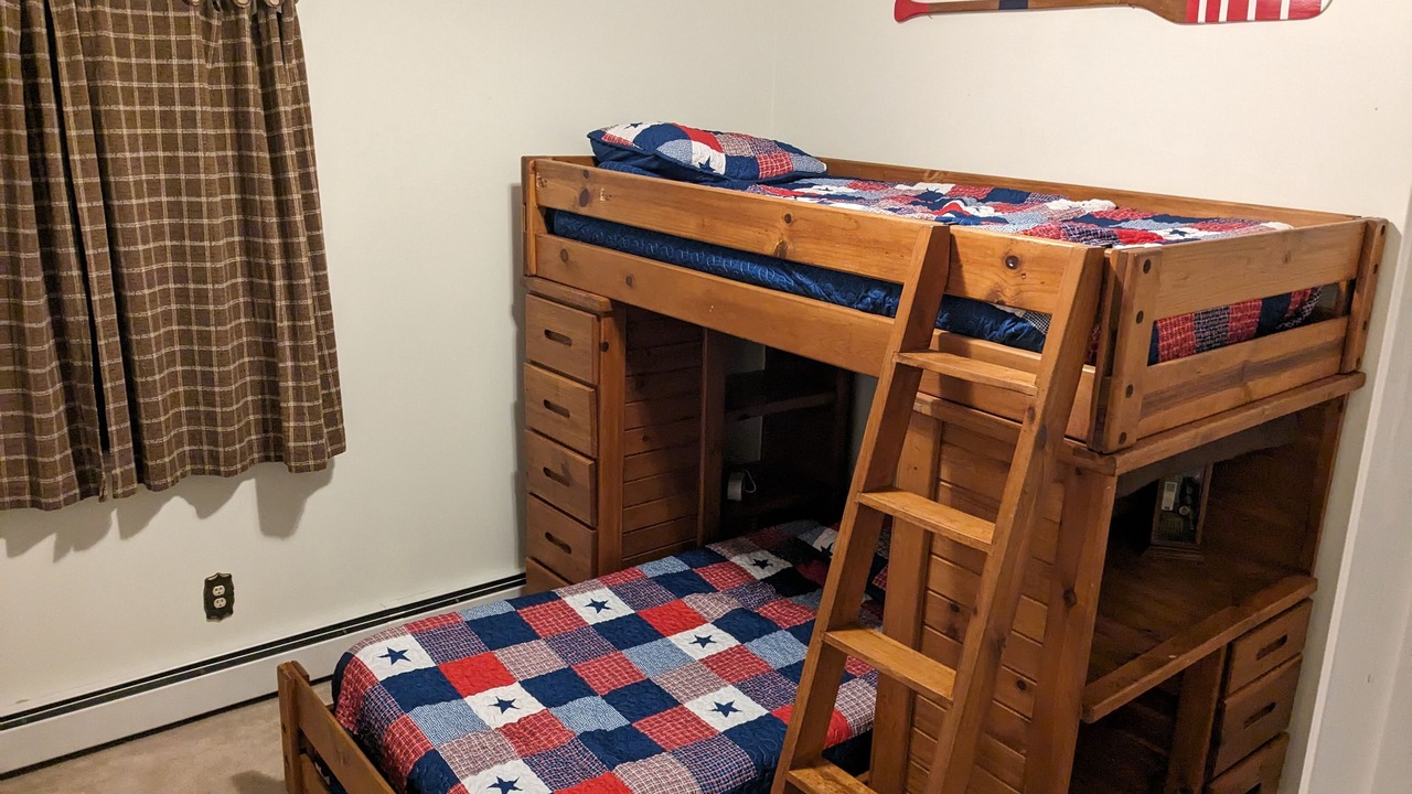 Photo of Bedroom in Gloversville