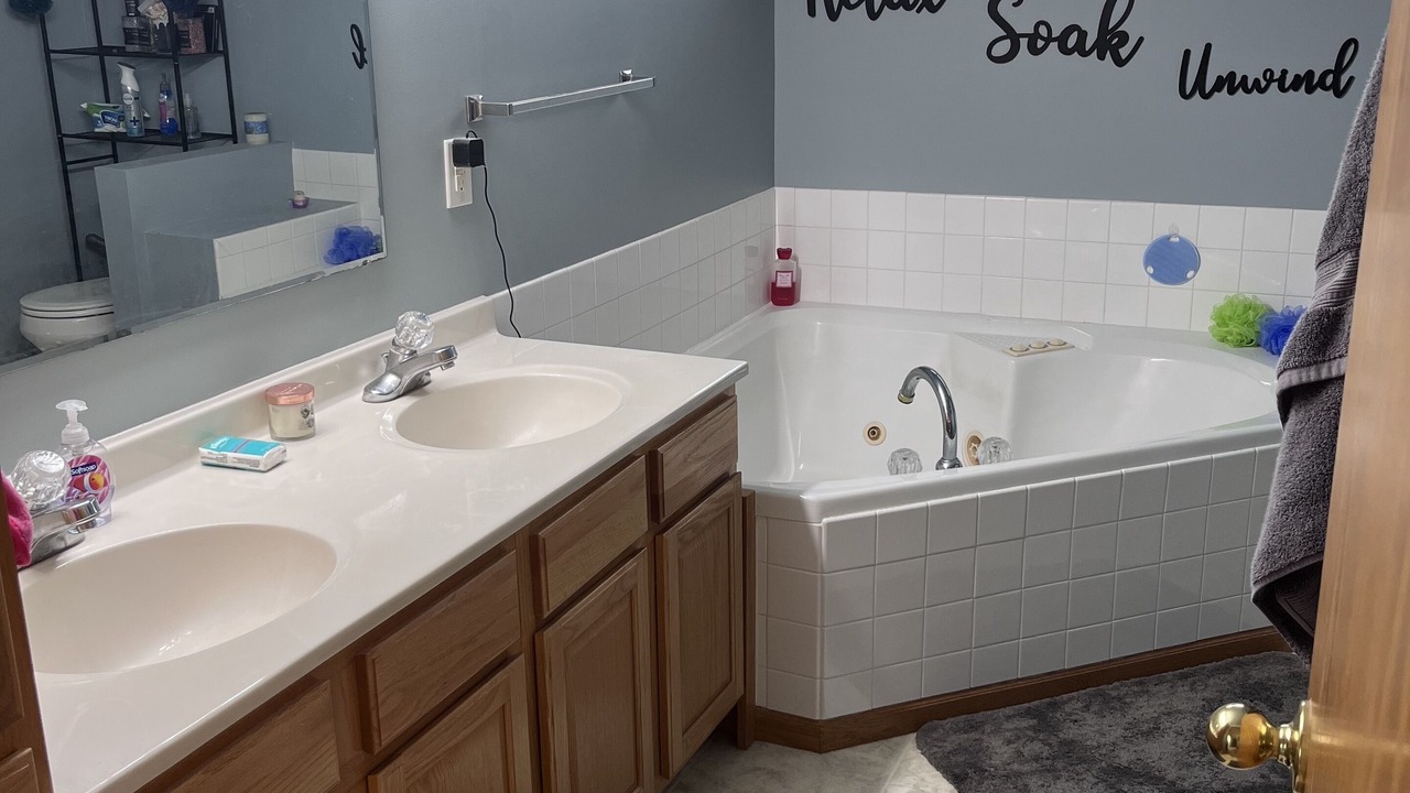 Photo of Bathroom in Martell