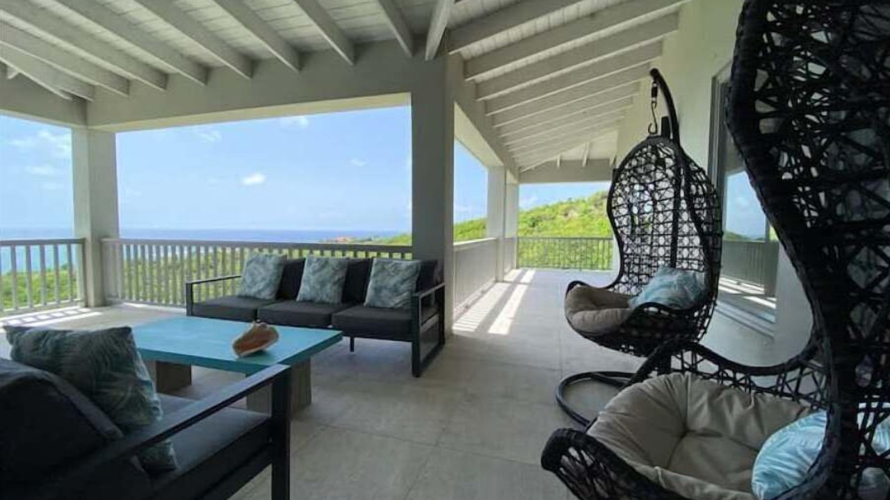 Photo of Patio Balcony in Mamora Bay