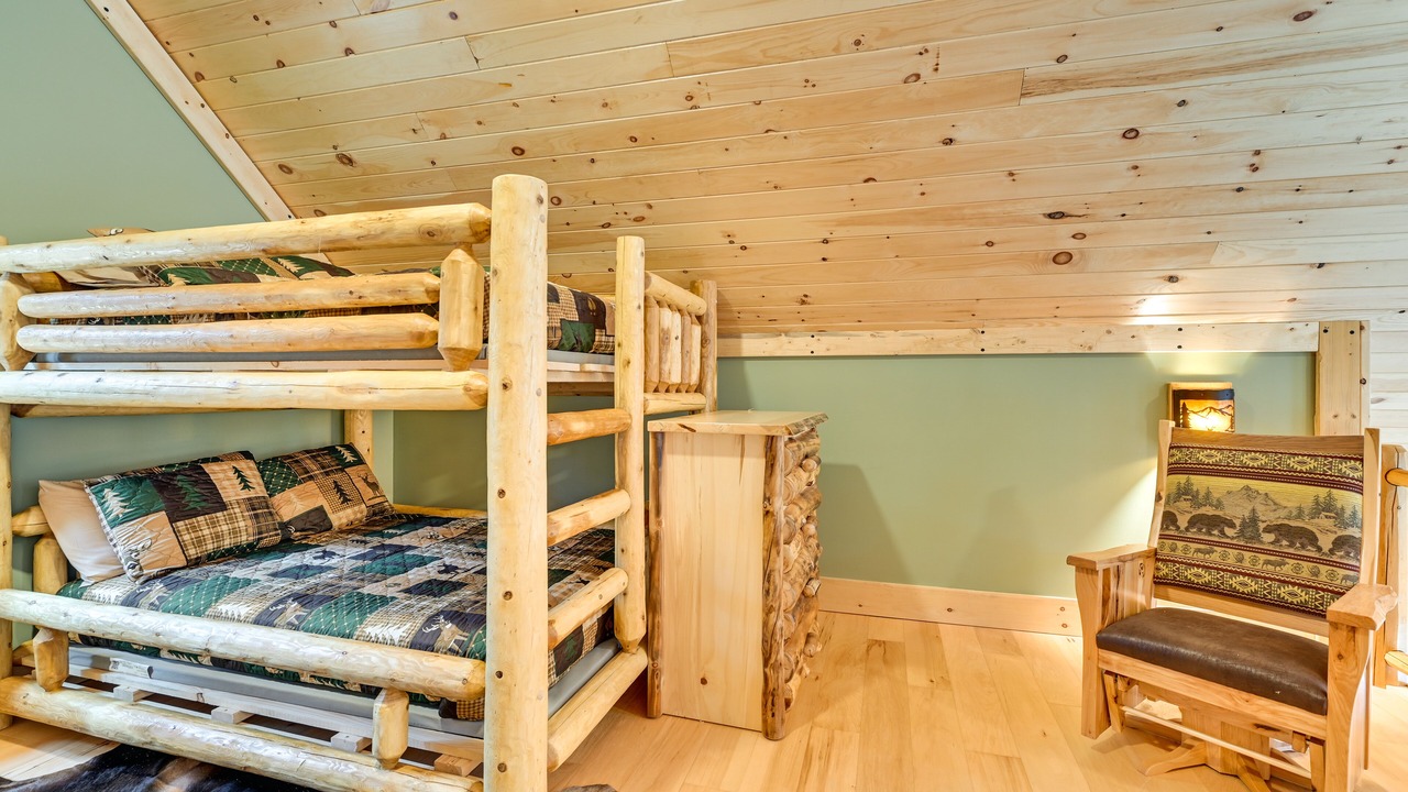 Photo of Bedroom in Gloversville