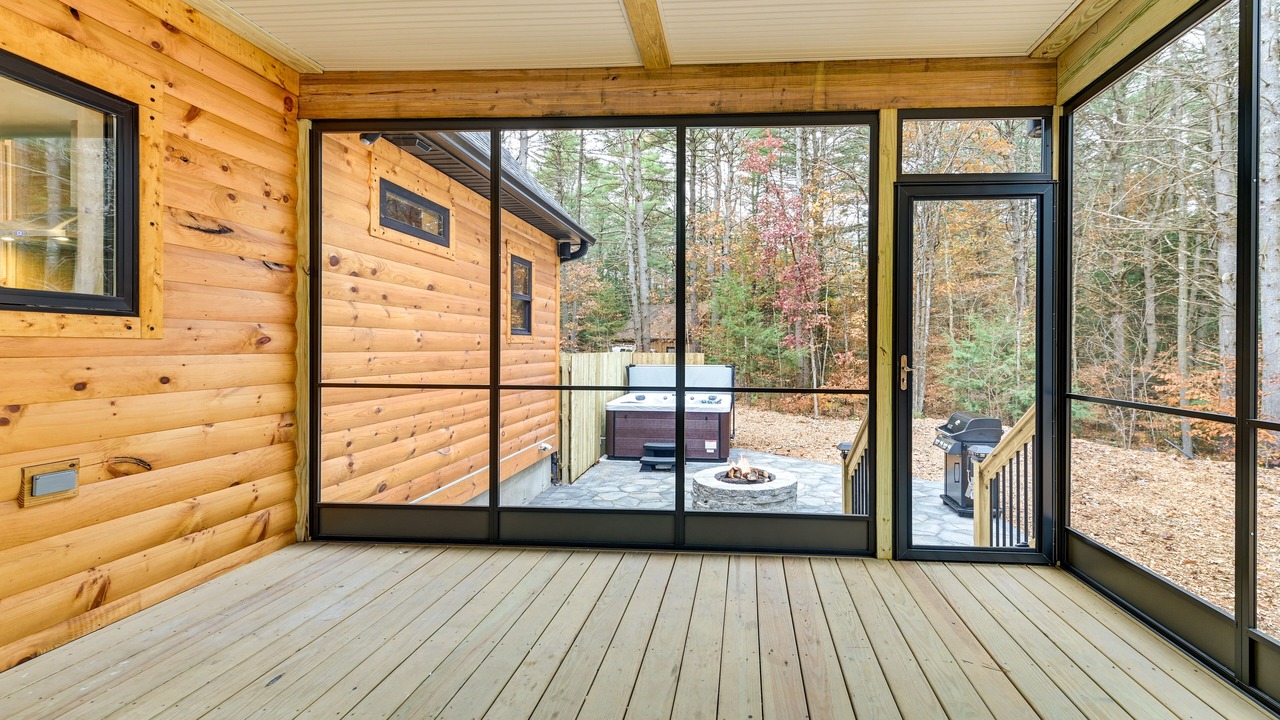 Photo of Patio Balcony in Gloversville