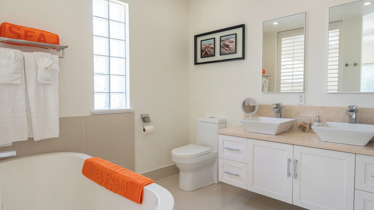 Photo of Bathroom in Bodden Town