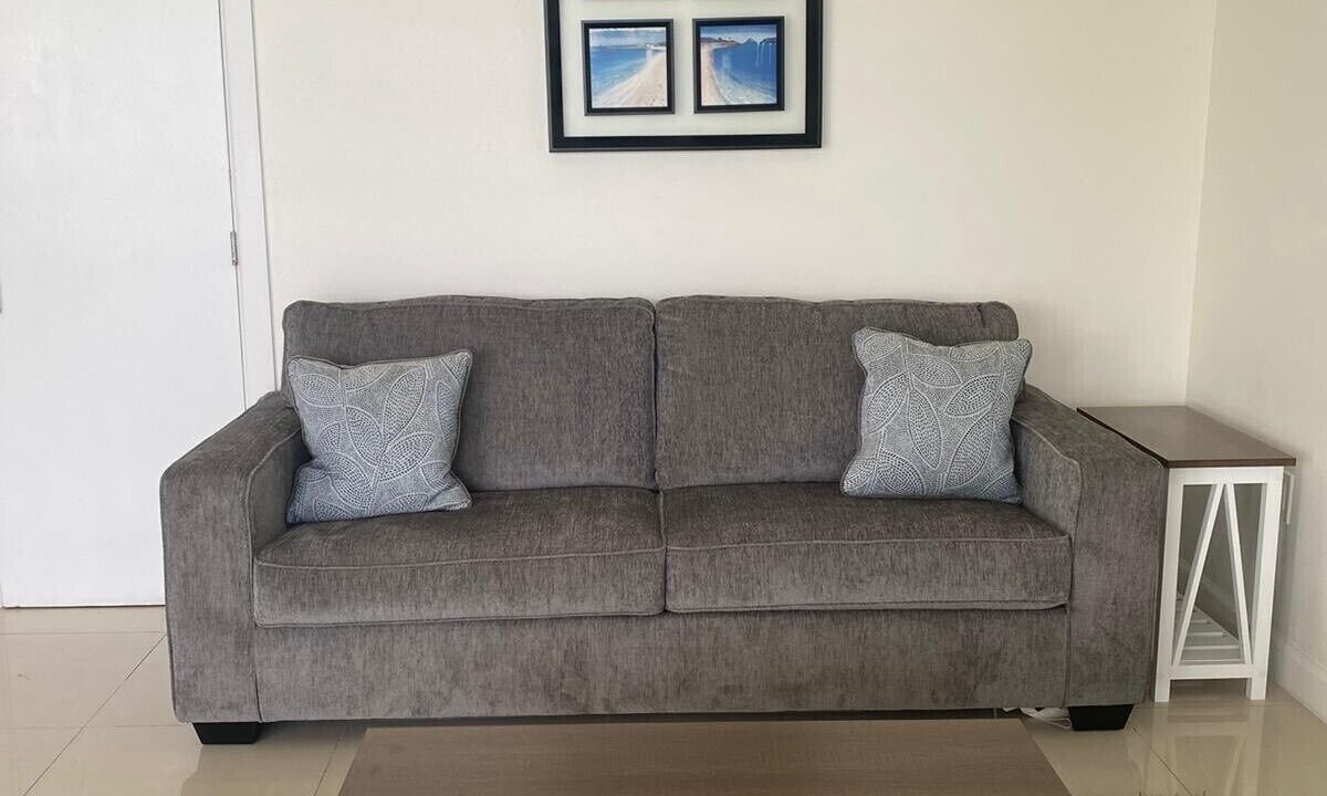 Photo of Livingroom in Bodden Town