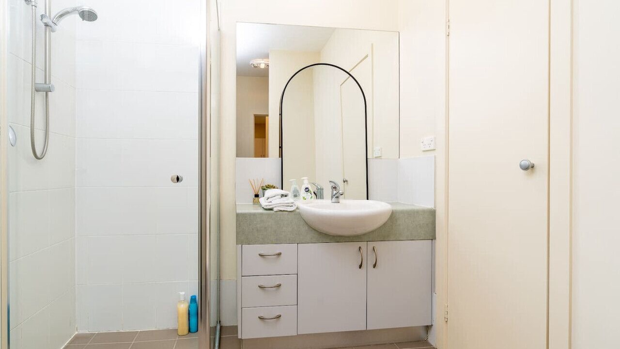 Photo of Bedroom in Lyneham