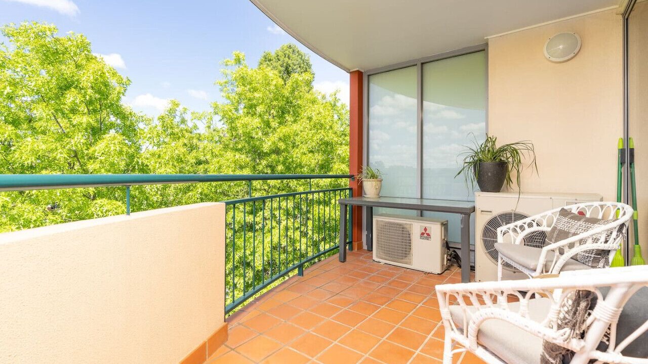 Photo of Outdoor in Griffith