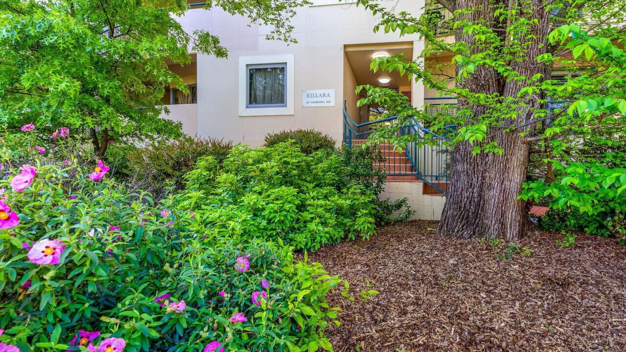 Photo of Outdoor in Griffith