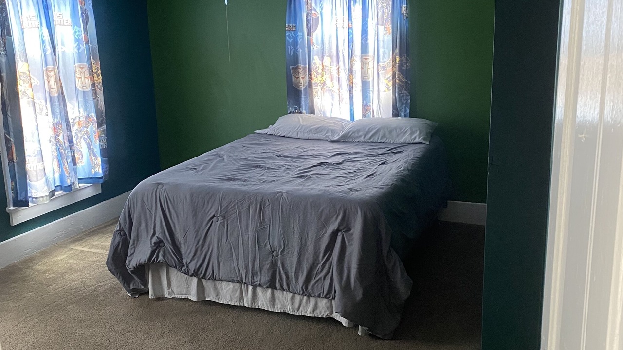 Photo of Bedroom in Maryville