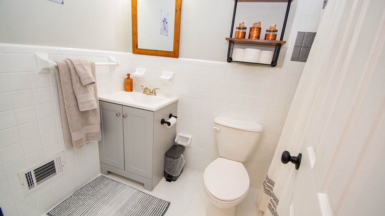 Photo of Bathroom in Warner Robins