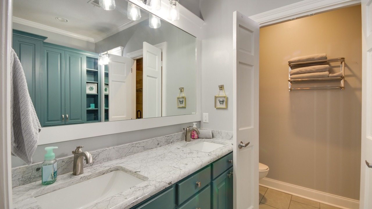 Photo of Bathroom in Tougaloo