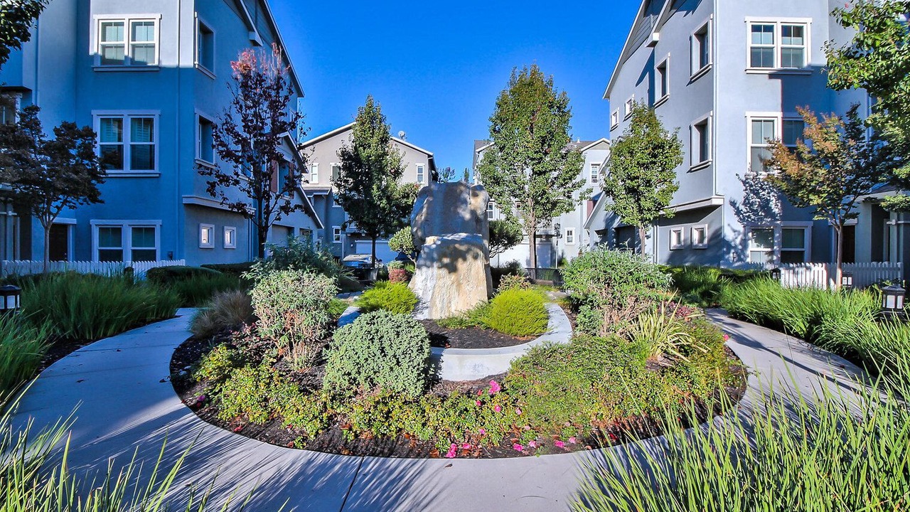 Photo of Outdoor in Newhall