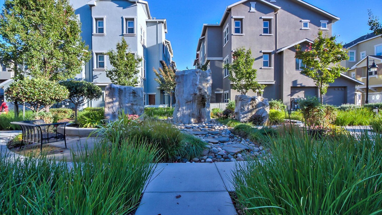 Photo of Outdoor in Newhall