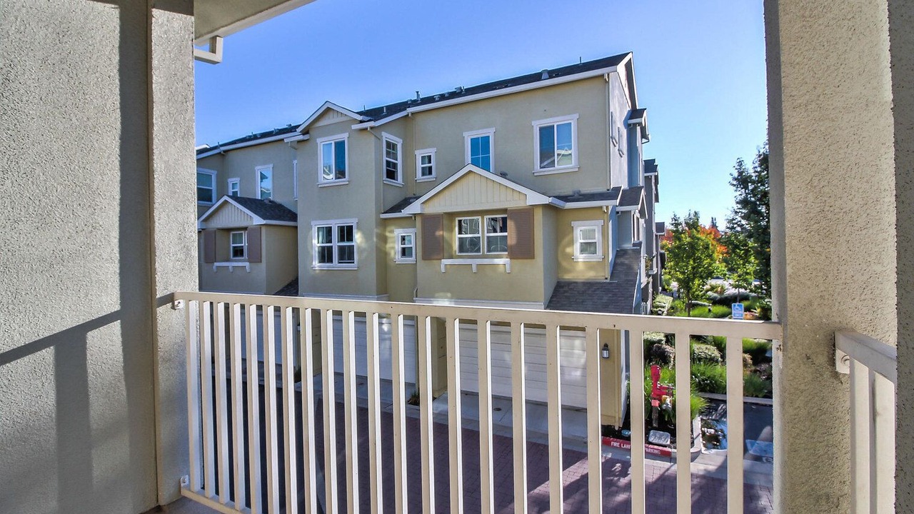 Photo of Outdoor in Newhall
