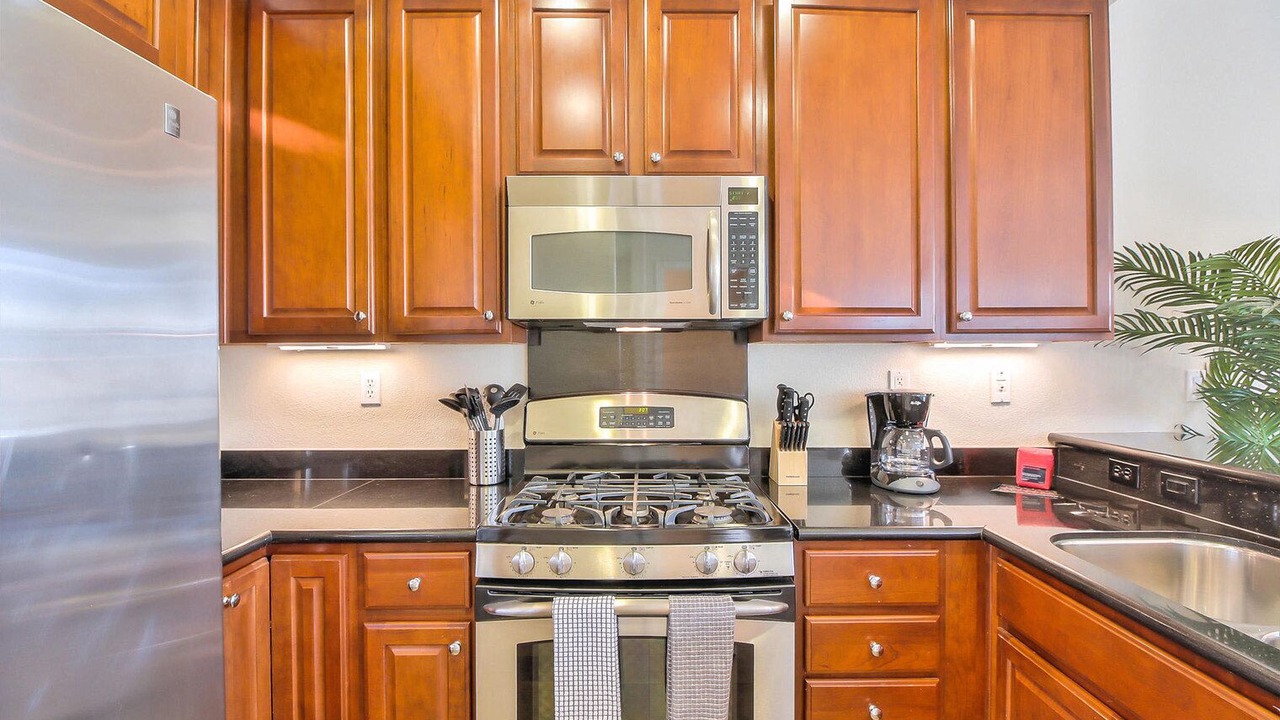 Photo of Kitchen in Newhall