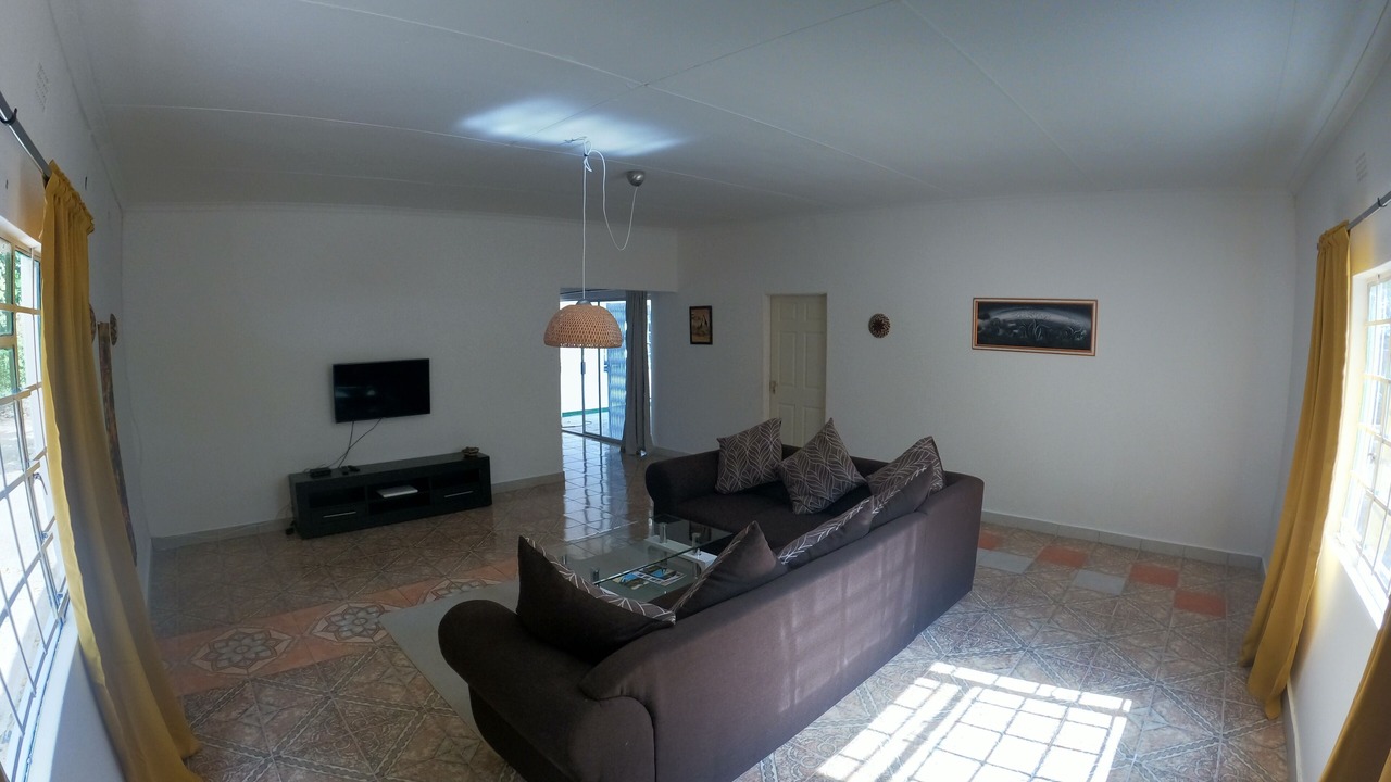 Photo of Livingroom in Maun