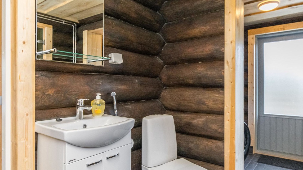 Photo of Bathroom in Valkeala