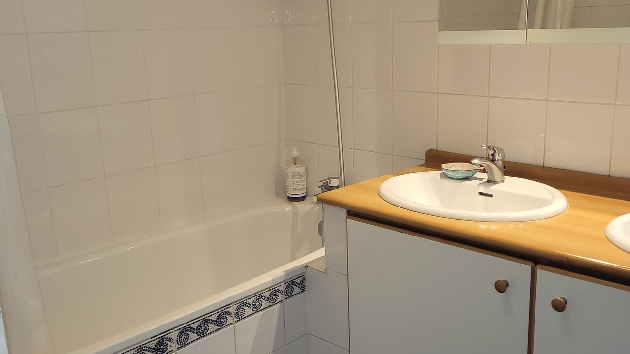 Photo of Bathroom in Notre-Dame