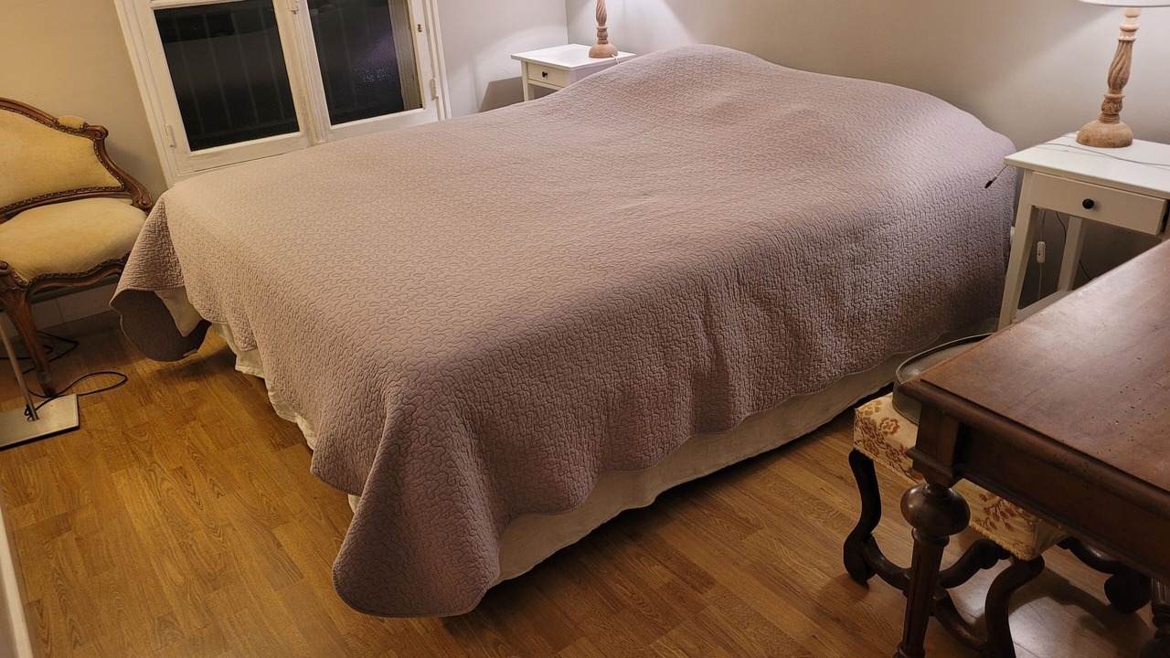 Photo of Bedroom in Notre-Dame