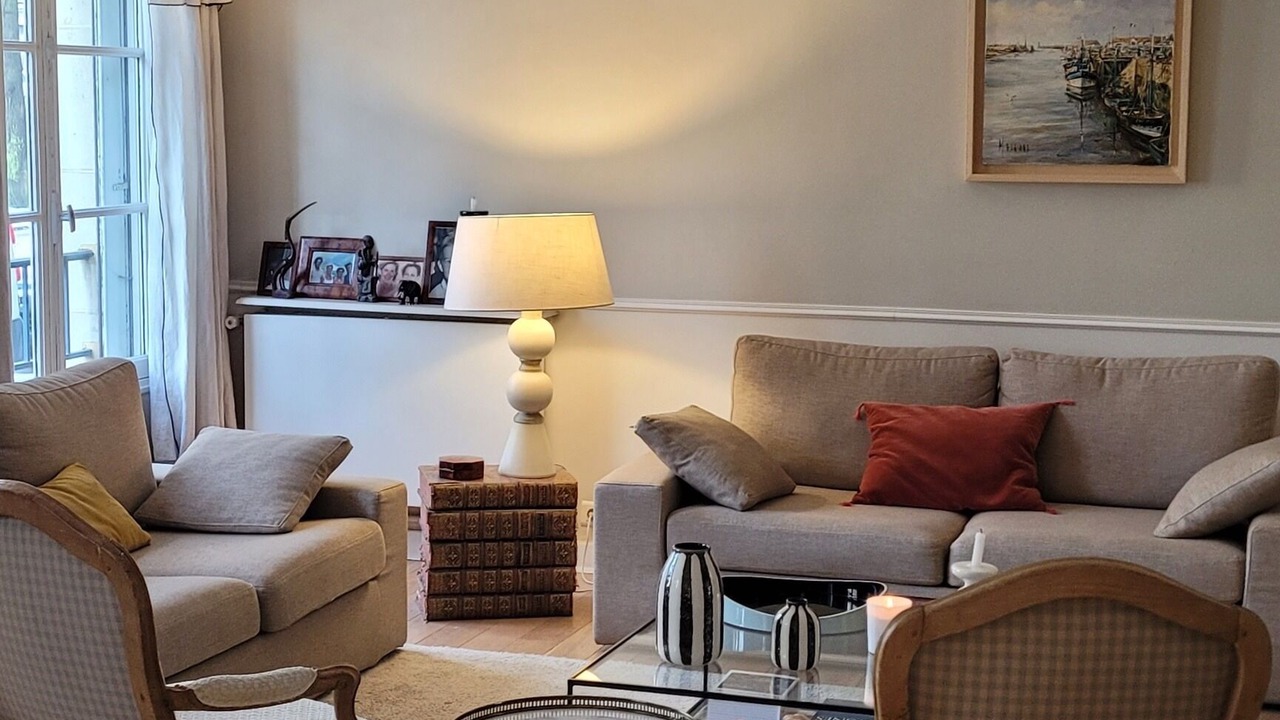Photo of Livingroom in Notre-Dame