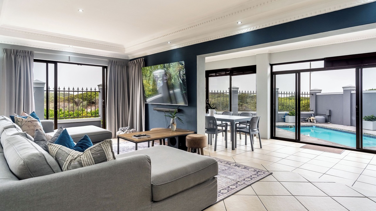 Photo of Livingroom in Big Bay