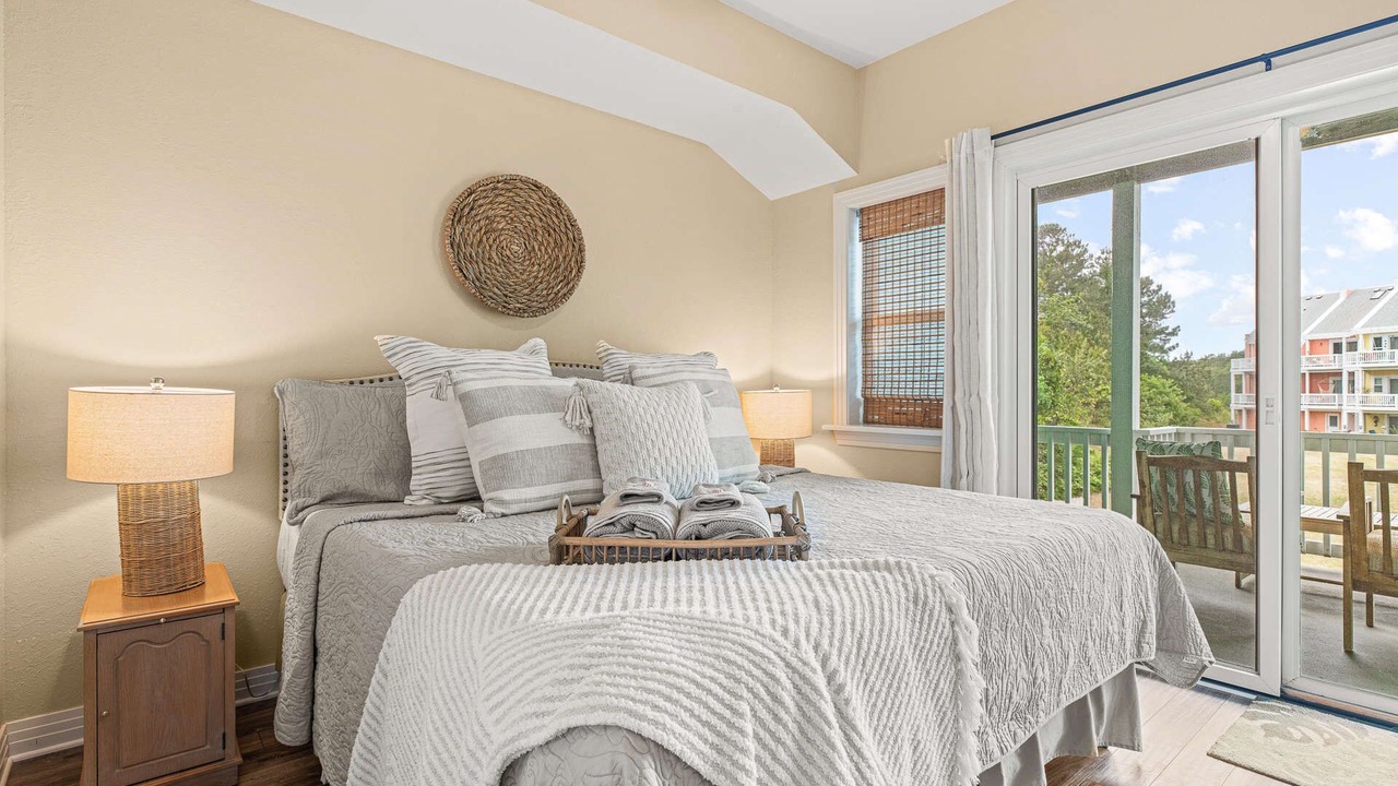 Photo of Bedroom in Bermuda Bay