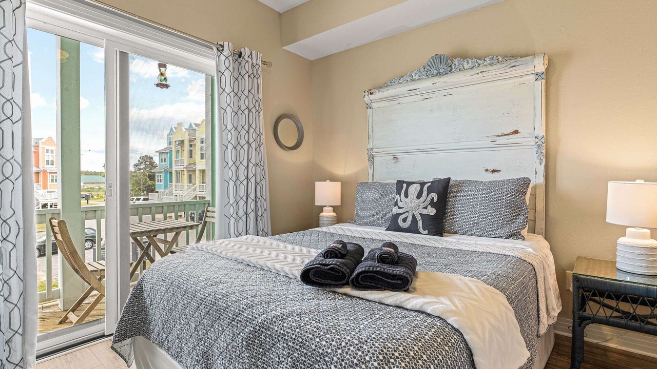 Photo of Bedroom in Bermuda Bay