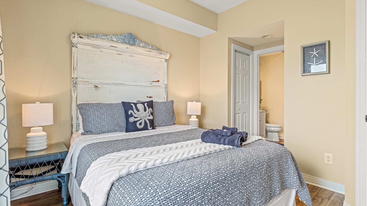 Photo of Bedroom in Bermuda Bay