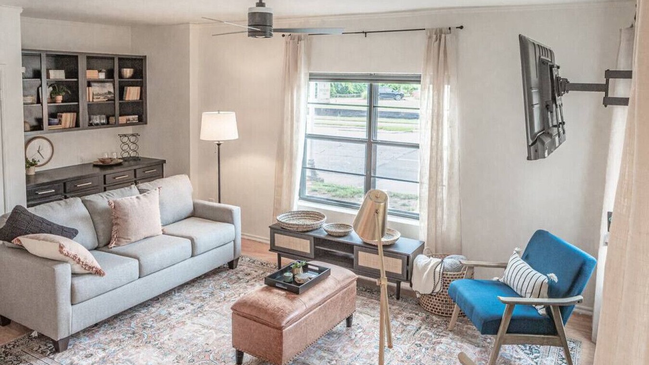 Photo of Livingroom in Maple Ridge
